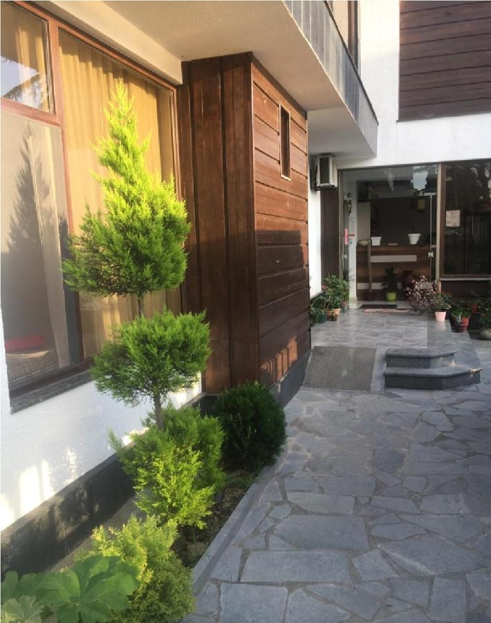 Aparthotel Family Ureki Exterior photo